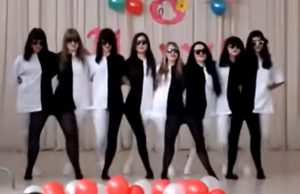 Strumpfhosentanz, optical illusion dance, girls, dance style, Germany, tights, stockings, choreography, precision movements, creativity, entertainment, popular, unique, adaptable, resources, tutorials, expression, mesmerizing, audience.