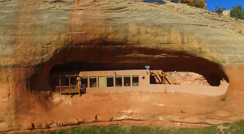 cliff house utah, unique home utah, off grid living utah, montezuma canyon utah homes, utah cliffside property, auction property utah, solar powered homes utah, unique real estate utah, secluded homes utah, canyon view property utah