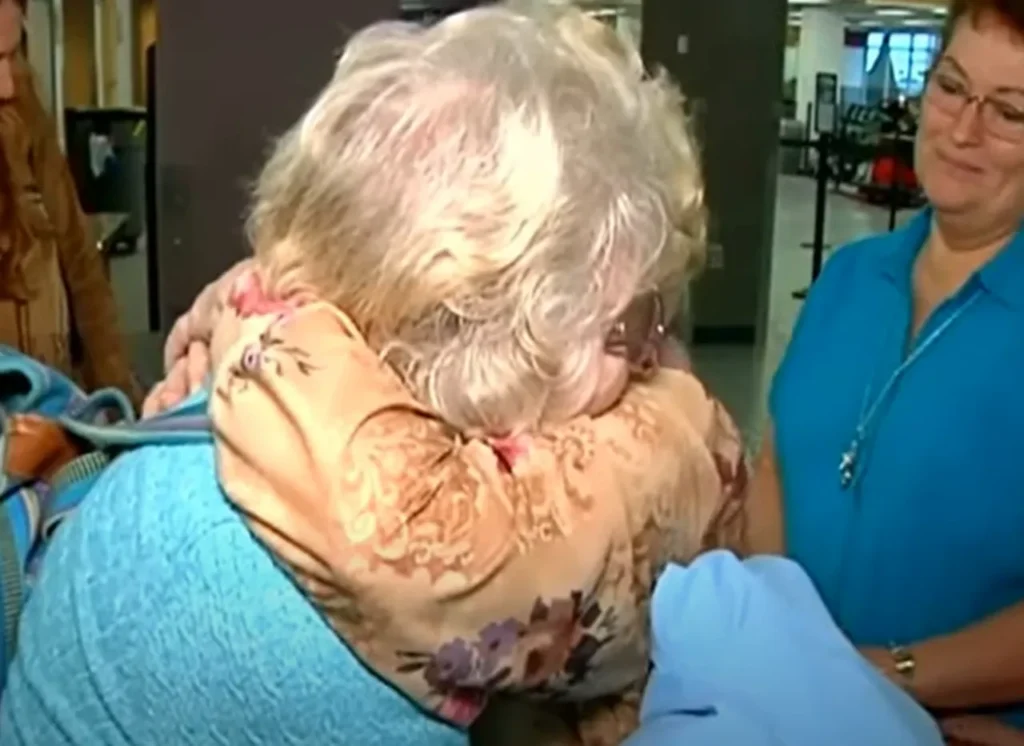 96-year-old Lena Pierce, Reunites with daughter, 82 years apart, Betty Morrell, Emotional reunion, Separated since 1933, Mother and daughter reunion, Family reunion, Lena and Betty, Heartwarming story