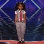 Tiny 5 YO Wows The Judges With Her Voice