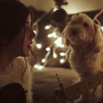 Adorable reaction for a Christmas song