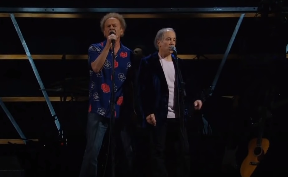 "Simon, and, Garfunkel, Bridge, Over, Troubled, Water, Madison, Square, Garden, New, York, 2009, 25th, ANNIVERSARY, ROCK, AND, ROLL, HALL, OF, FAME, CONCERT,viral video,best moements,viral song,best song,music,performance,great performance,perform,talent