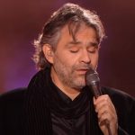 Bocelli performing Can’t Falling In Love