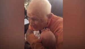 baby,new born,grandfather,grandsong,great-grandfather,great-grandson,touching video,touchingstorie,viral video,viral stuff,viral storie,best sories,most viewed stories