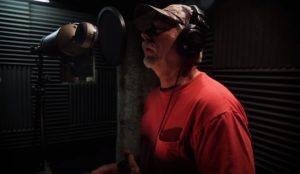 dennis reggie ,minor ,michael buble, feeling good ,cover,hillbilly, redneck ,snakeman, hunter, Michael Bublé ,Celebrity, dennis minor, Feeling Good ,Composition,shy,amator