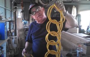 farm tricks, tricks make life easier, farm hacks, life change, extension, best method to store things, genius idea, genius method to store,