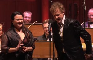 Performance, opera, Rainer Hersch, orchestra, conductor, voice, soprano, live,