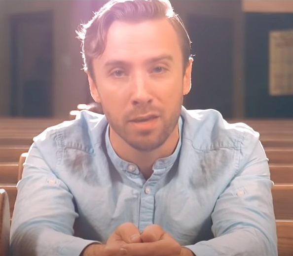 song, Christmas, Peter Hollens, Church, performance, talent,