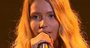 Somer Smith, Lauryn Hill, classic, voice, performance, teenager, stunning, voice,
