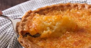 How To Make: Johnny Cash's Pineapple pie, Pineapple pie: The Famous Johnny Cash’s Recipe, easiest pie recipe, easy apple cake, best pineapple pie recipe, best website for pineapple pie recipes, johnny cash best recipes, johnny cash's famous pineapple recipe, pineapple pie, delicious pineapple pie recipre