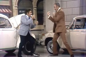 Carol Burnett show: the difference between men and women, auto accidents, car crash, USA top comedy sketches, USA top comedy show, USA best comedy scenes, USA funniest tv show, USA funniest comedy show