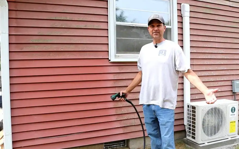 5 Minutes it's Enough to Clean Mold and Algae from House Siding: A Step-by-Step Guide mold removal, algae removal, house cleaning, siding cleaning, home maintenance, DIY cleaning, exterior cleaning, vinyl siding, 30 Second Cleaner, Home Armor
