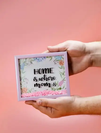 8 Easy Tricks For Unique Wall Art: The Ultimate Guide wall decor, DIY decor, home decor, gallery wall, thrifting, wall art, frame craft, texture, dimension, affordable