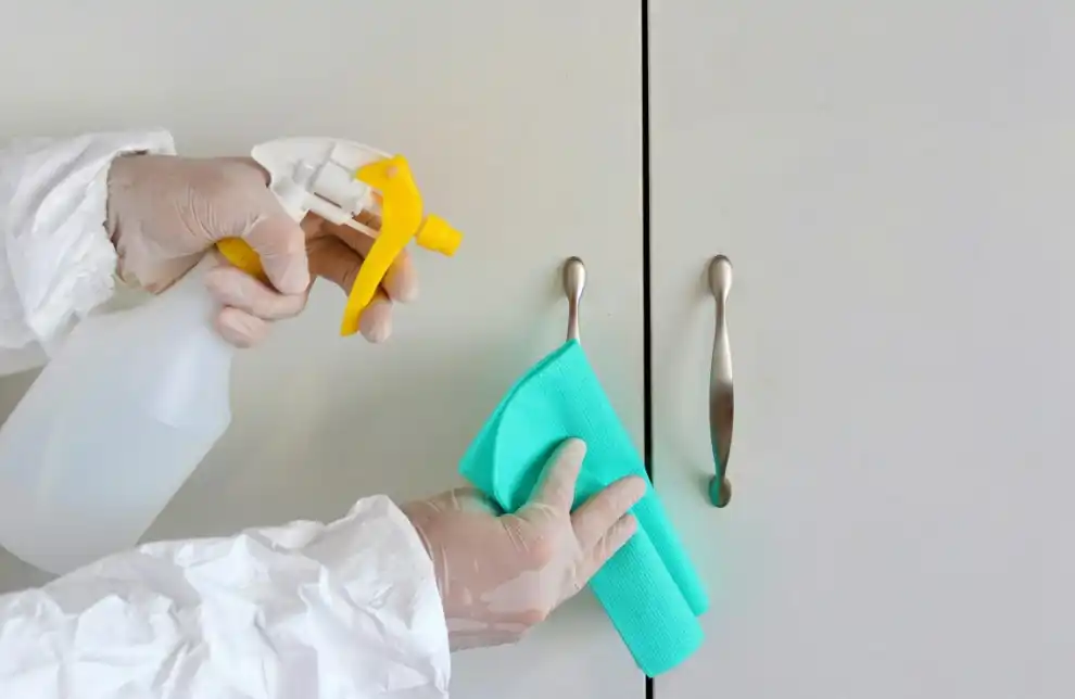 6 Life-Changing Habits for a Clean and Tidy Home Life-Changing Habits, home cleaning, tidy home, cleaning routine, decluttering, organizing, cleaning tips, home habits, clean kitchen, quick clean, time management