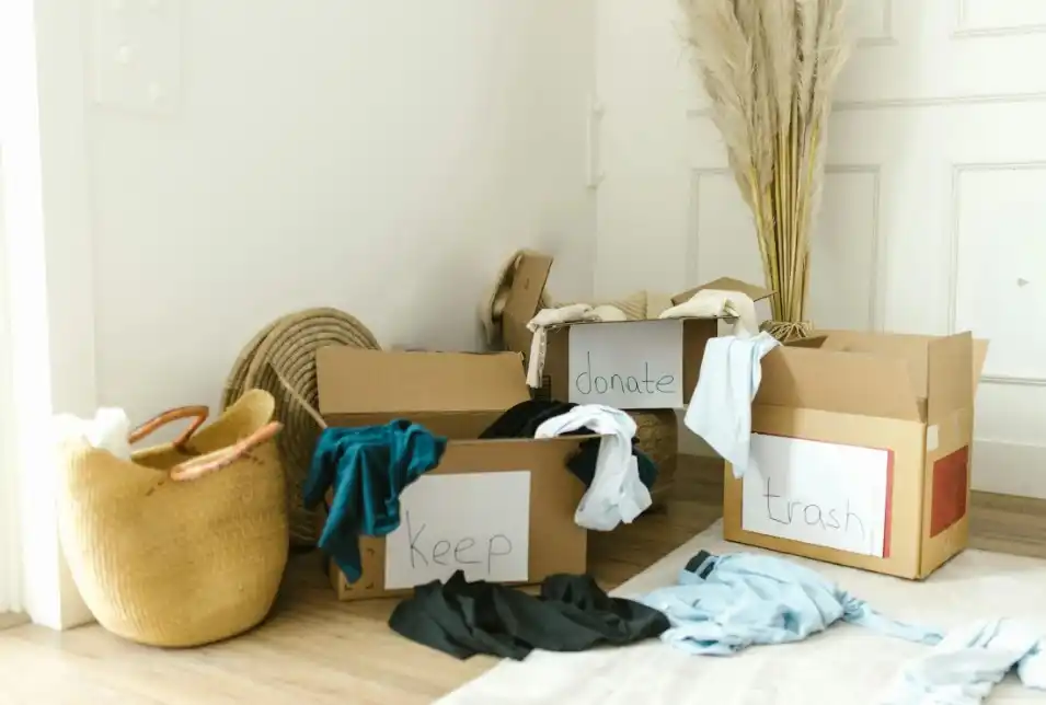 6 Life-Changing Habits for a Clean and Tidy Home Life-Changing Habits, home cleaning, tidy home, cleaning routine, decluttering, organizing, cleaning tips, home habits, clean kitchen, quick clean, time management