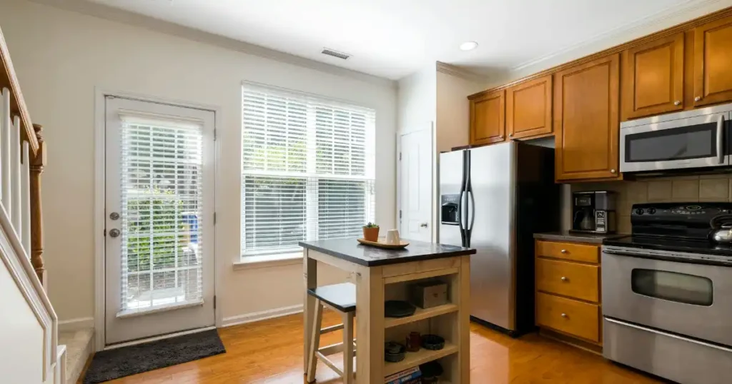 kitchen island, waterfall kitchen islands, movable islands, kitchen island table, storage islands