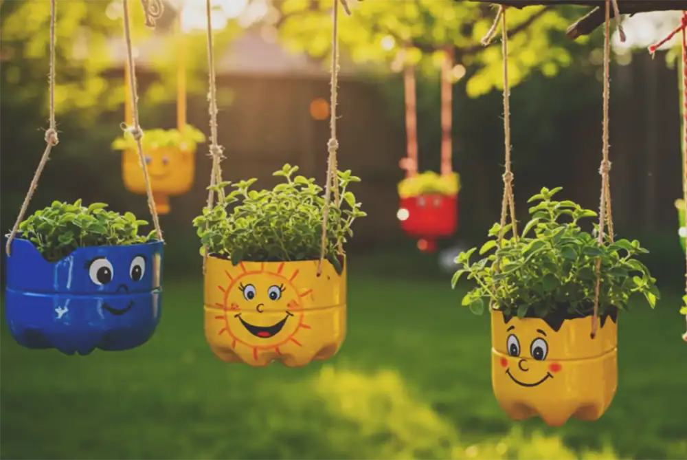 plastic waste into garden art, Planter Ideas, Painting Designs on Recycled Plastic Planters