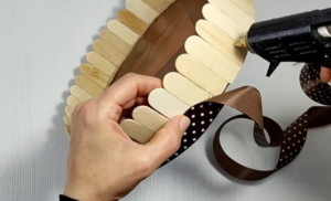 Discover 3 genius cardboard DIY ideas for stunning, affordable home decor. Get inspired and start your own creative project today!