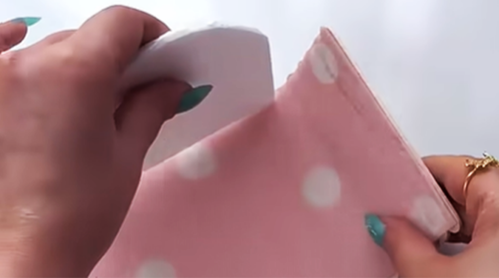 A handmade elegant treasure box made with wooden craft sticks, designed as a DIY jewelry box and small keepsake organizer for gifts, storage, or desk decor.